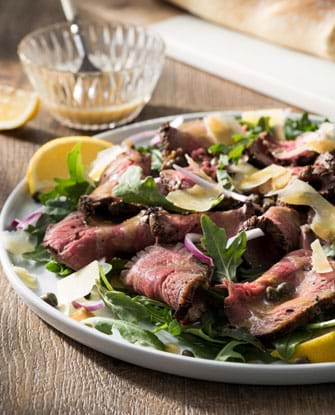seared beef tenderloin with rocket &amp; parmesan salad