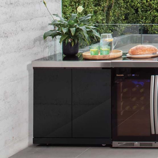 outdoor kitchen cupboard storage 1